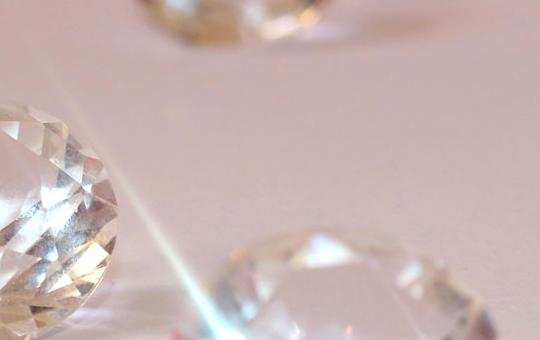 HPHT e CVD: la scienza della crescita controllata dei diamanti lab-grown